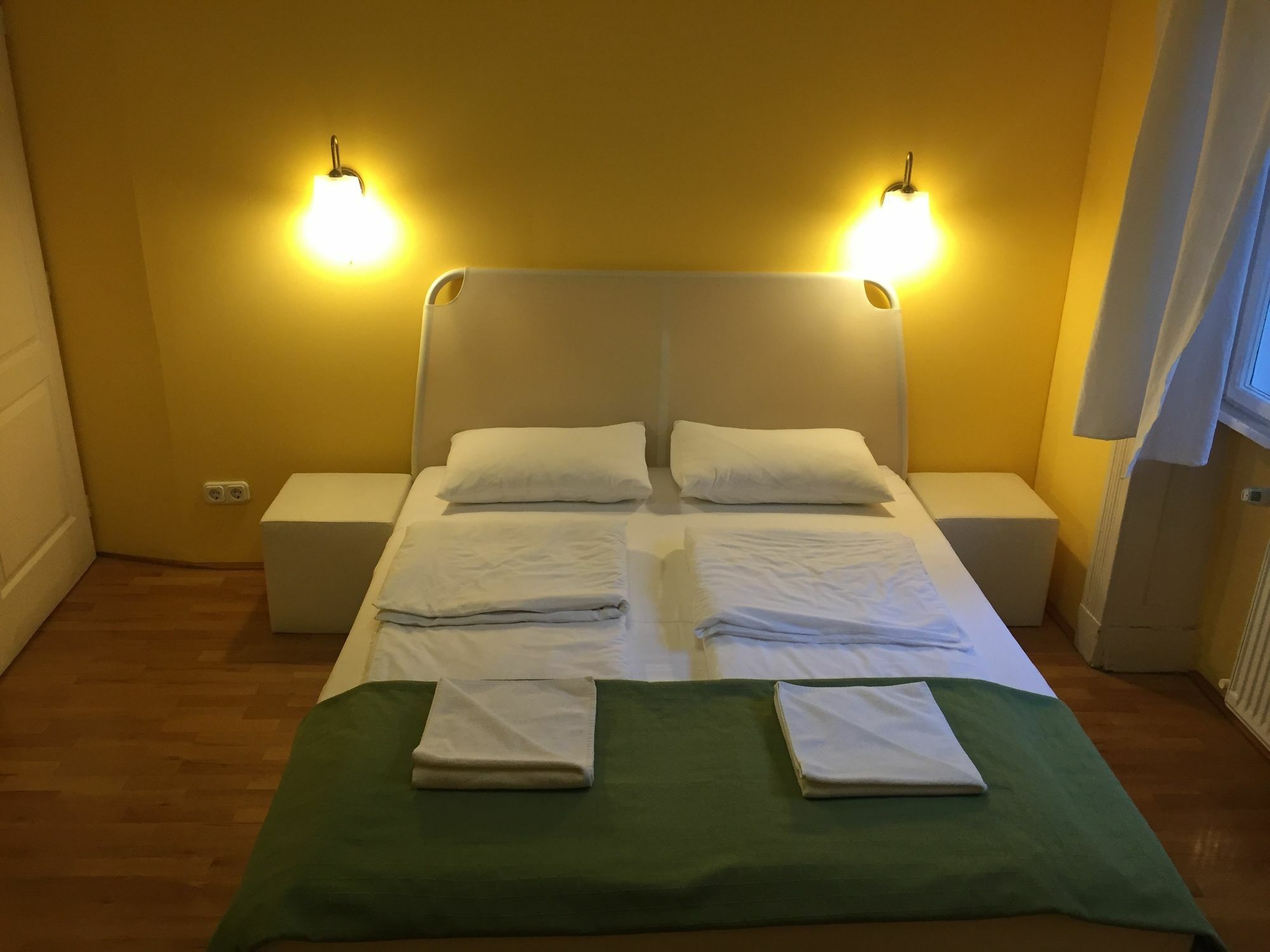 Club Apartments & Rooms ブダペスト エクステリア 写真